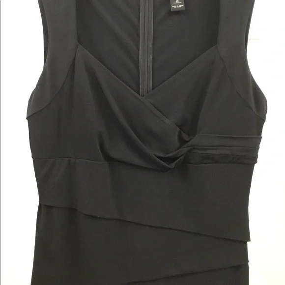 White House Black Market “LBD” - Picture 6 of 6